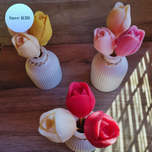 tulip candle and vase set, tulip tones combo, luna vases, sculptural floral decor, spring candle bundle, handmade vase and candle gift, floral candle arrangement