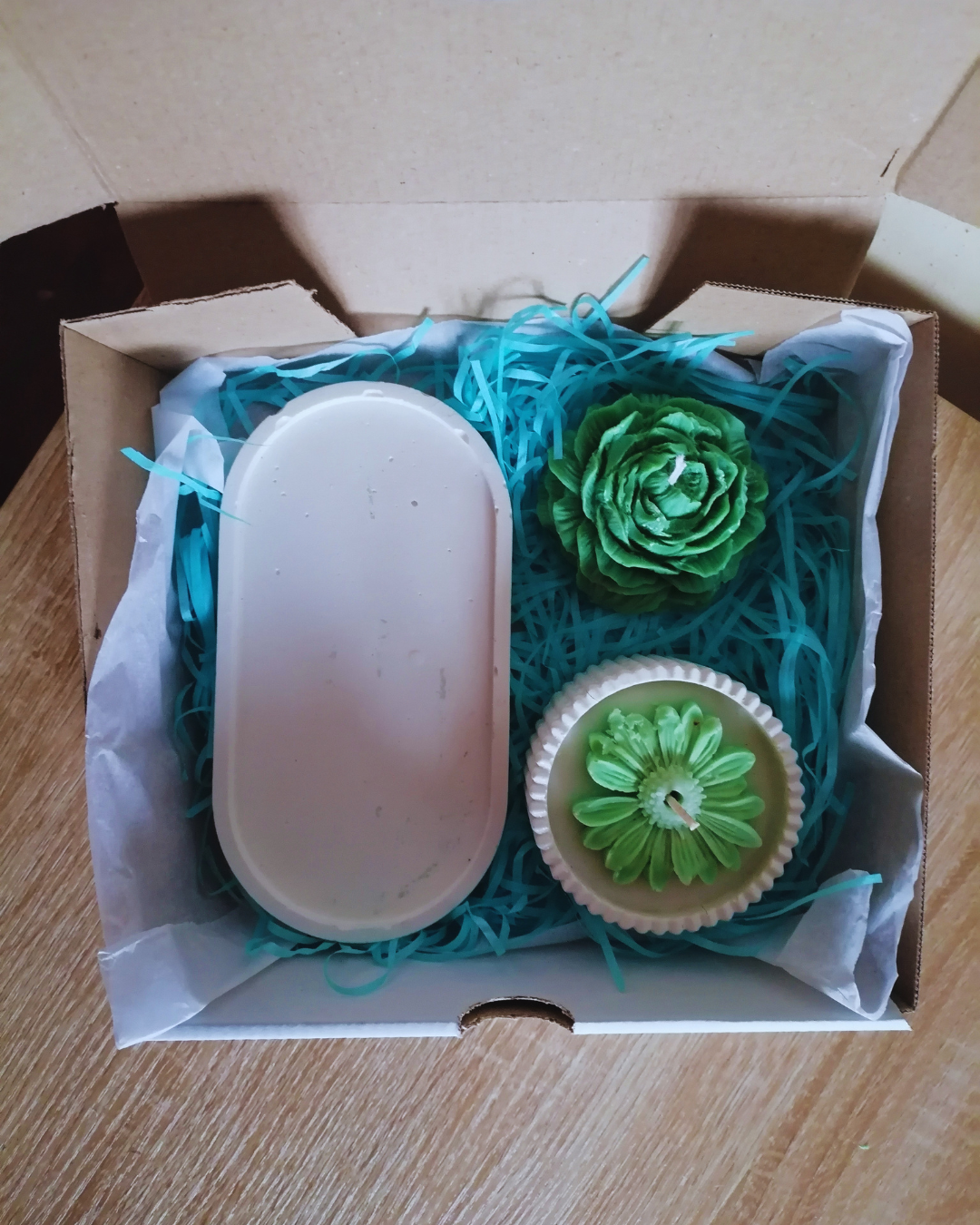Pretty Petals Combo - Image 3